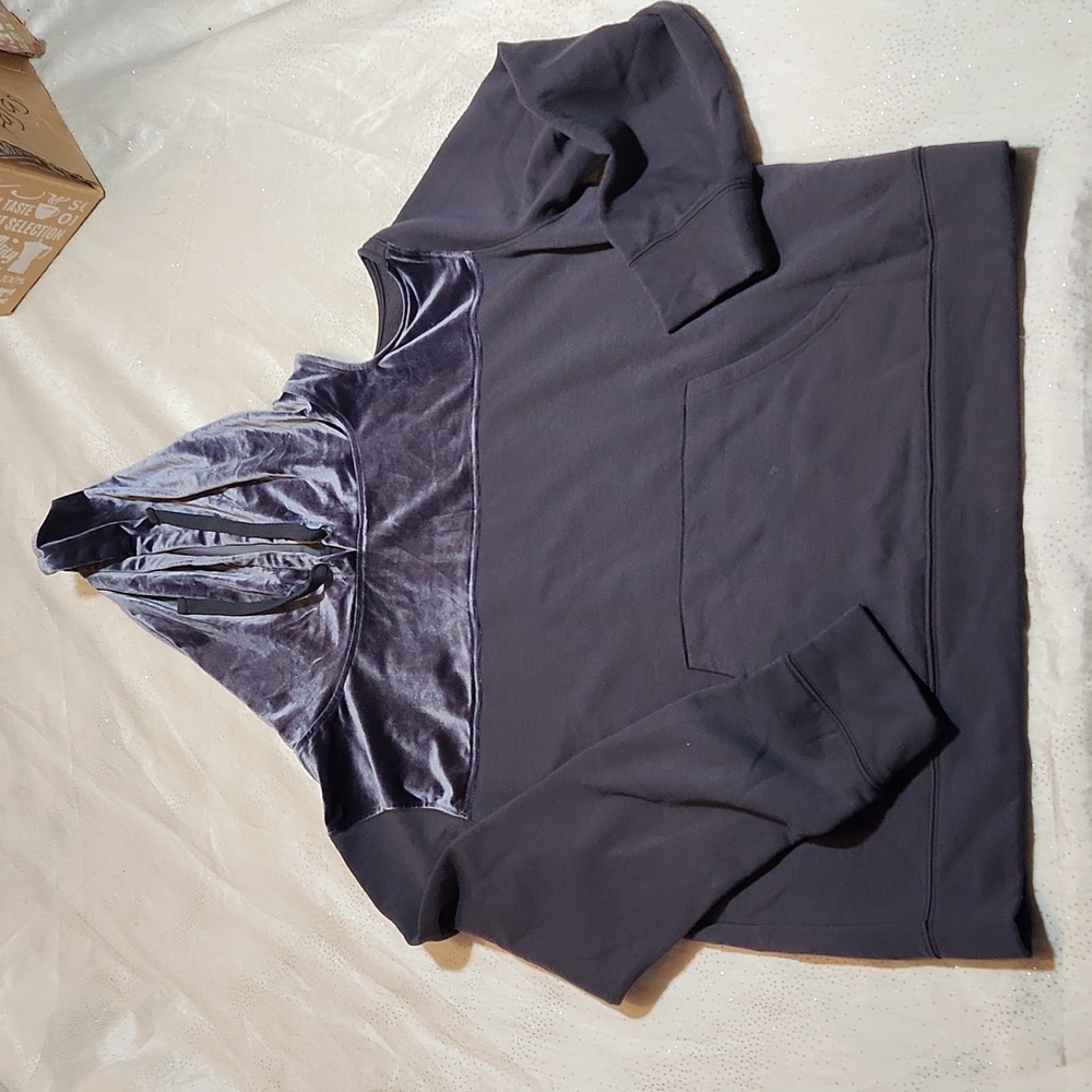 All worthy by hunter Mcgrady top sweater with hoodie one one shoulder size M